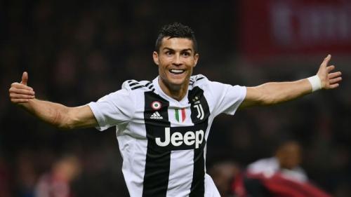 Gaji Rp42,9 Miliar, Ronaldo Bisa Beli Rumah di Pondok Indah Tiap Bulan