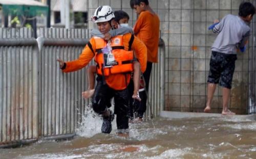 Simpan 4 Nomor Telpon Penting Ini Disaat Banjir