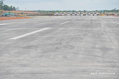 Pembangunan Runway Bandara IKN Tembus 2.200 Meter, Ditargetkan Kelar 10 Oktober 2024