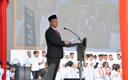 Bahlil Lahadalia Raih Gelar Doktor UI, Disertasi soal Hilirisasi Nikel