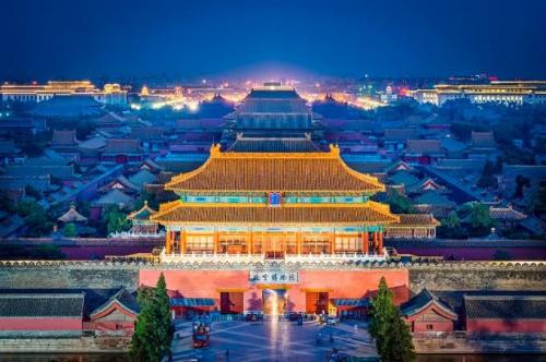 China Siapkan Serangan Balasan Usai AS Gandakan Tarif Jadi 20 Persen